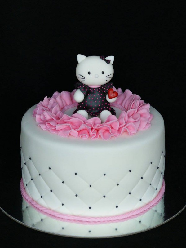 Hello Kitty fødselsdagskage