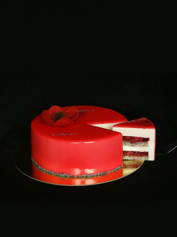 "Poppy field"  mousse cake