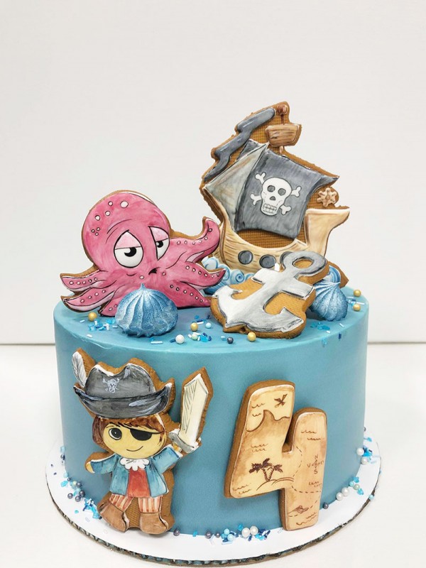Little pirate birthday cake