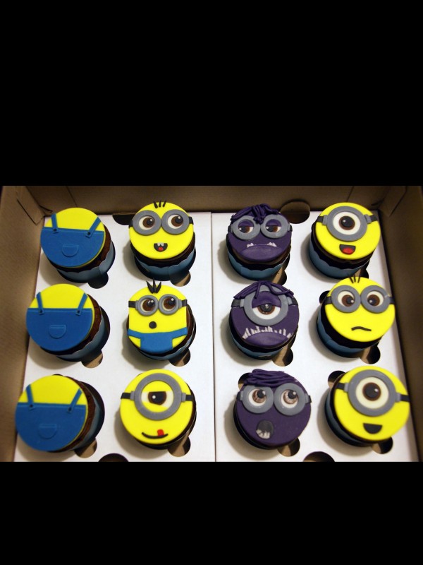 Minions cupcakes