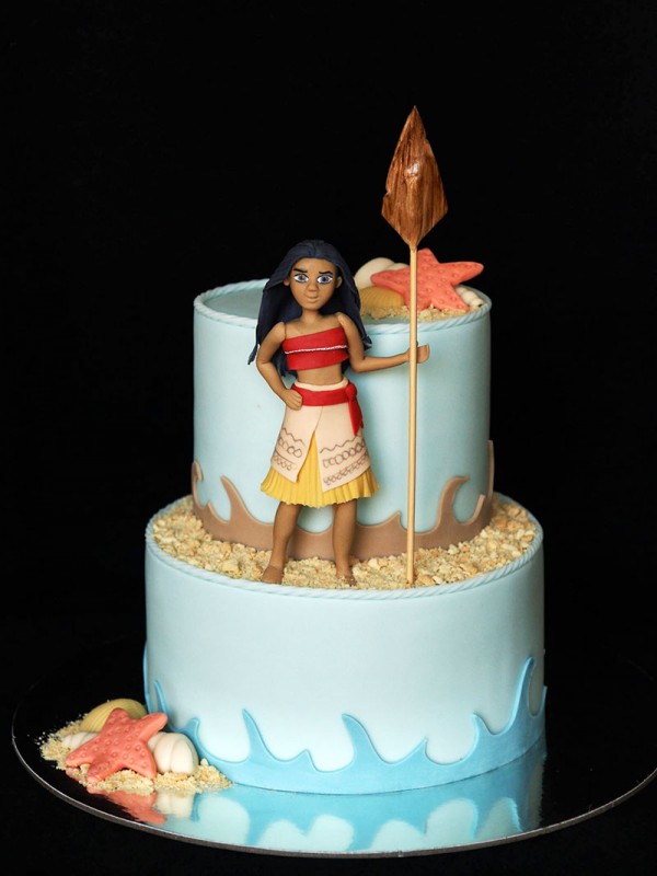 Moana birthday cake