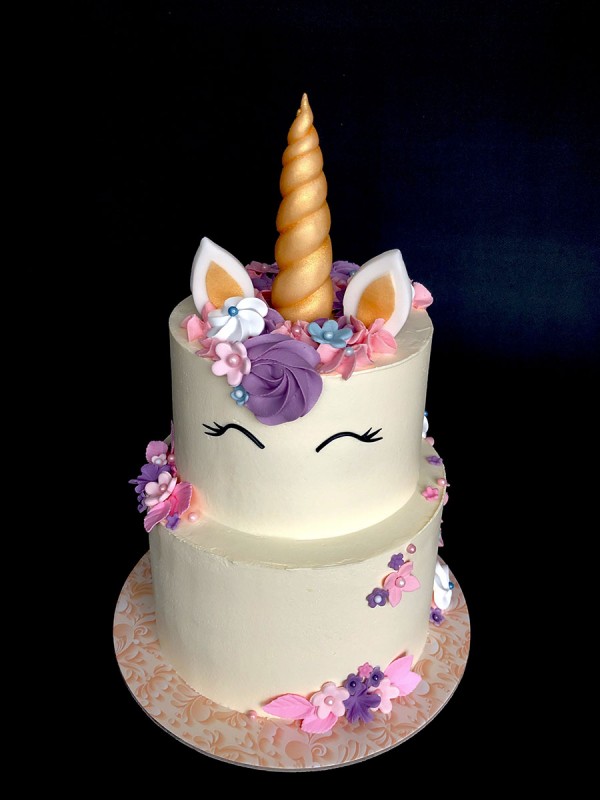 Two tier unicorn cake
