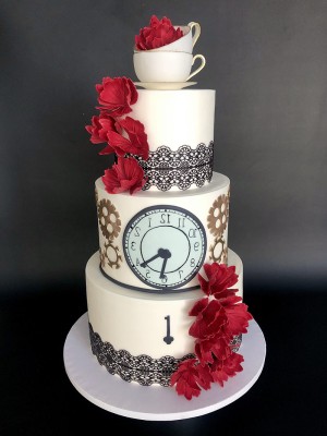 Alice in Wonderland wedding cake